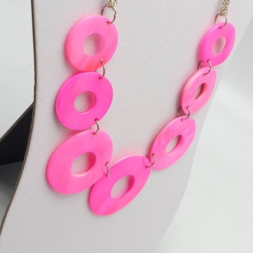 Pink Circle Disc Shell Chain Statement Necklace V… - image 3
